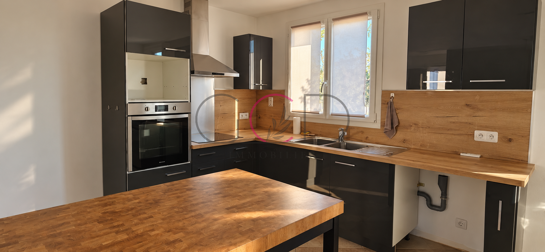 Maison à louer à Coudoux, 124,69 m², 5 pièces – photo 1 sur 8